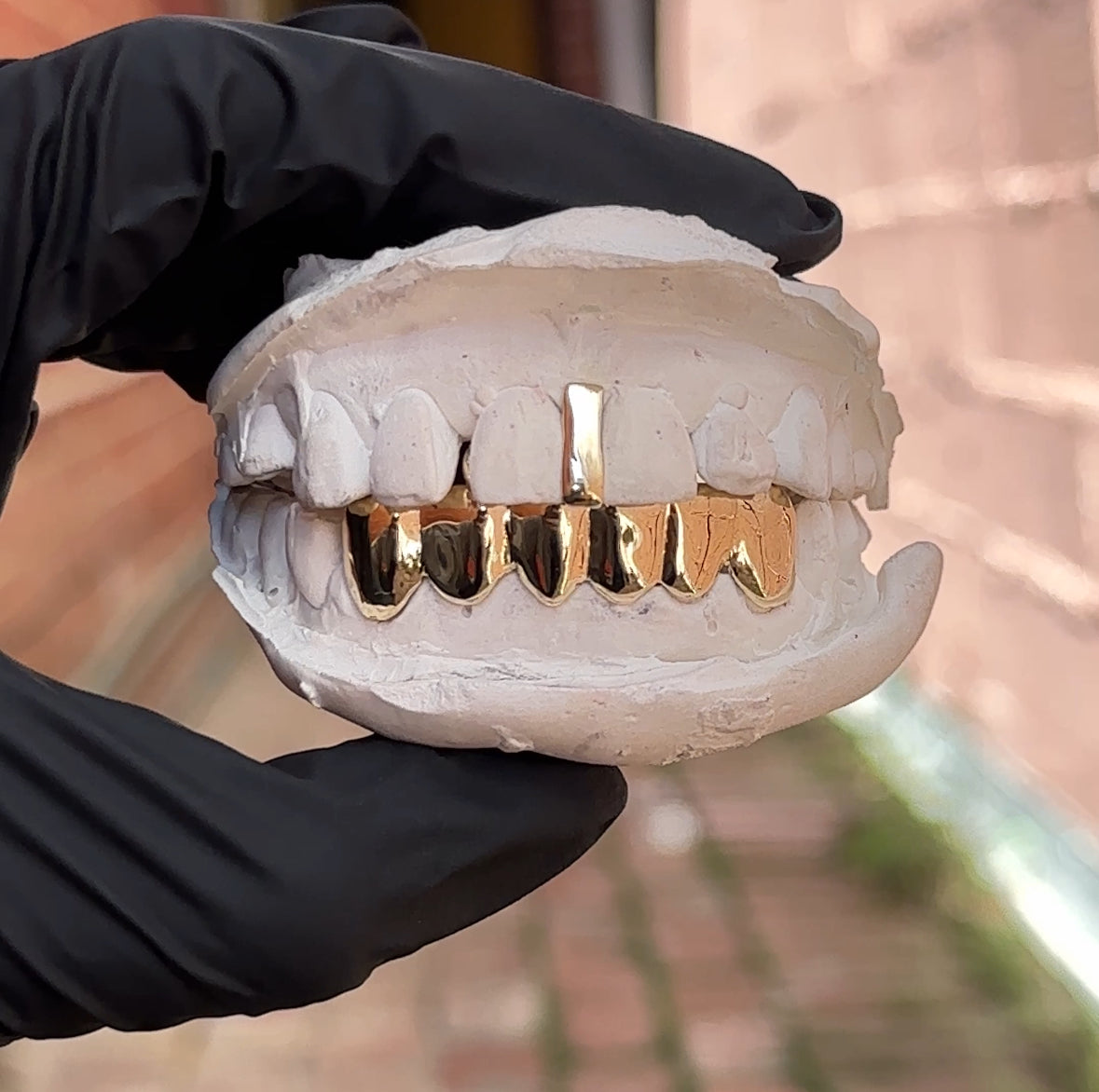 The Stellar 10ct Gold